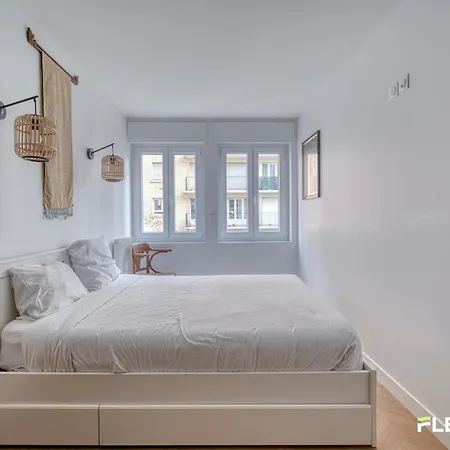 Elegant 2-bedroom With 2 Bathrooms Rue Des Vignoles Appartamento